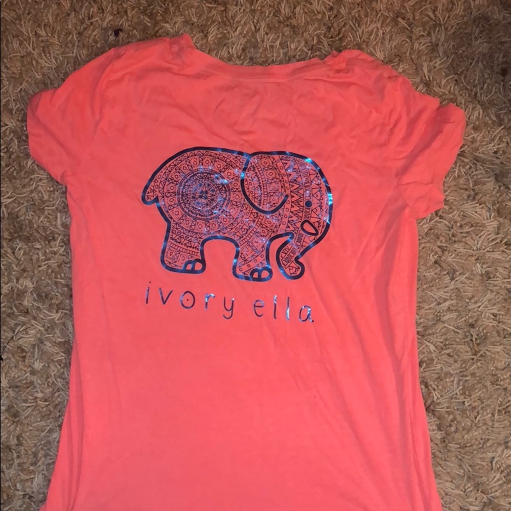 ivory Ella short sleeve (coral) runs small on size